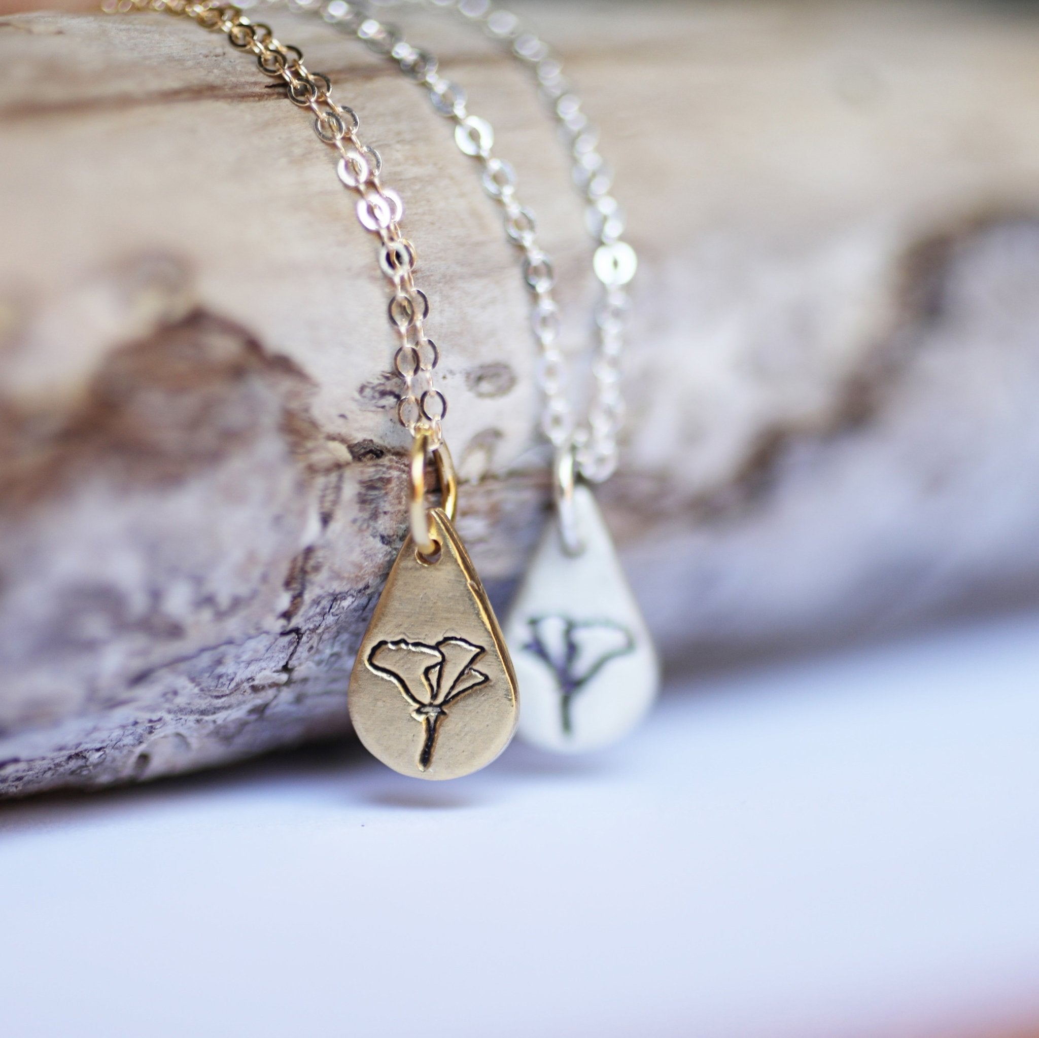 Www Alhudapk Drop Of Hope Necklace Alhudapk Com Ancient Egyptian Women's Jewellery Alhudapk Com