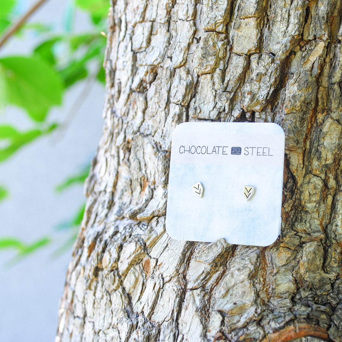 Chevron studs - Chocolate and Steel