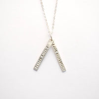 "I didn't change. I just found myself" Quote Necklace - Chocolate and Steel