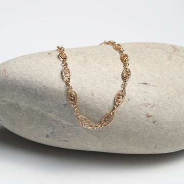 Filigree Heart Chain Bracelet – 14k Gold Fill