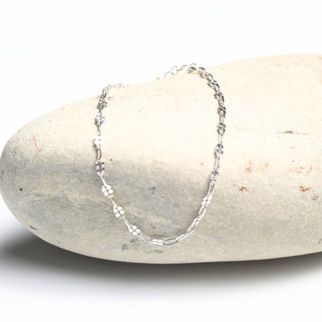 Four Dot Chain Bracelet in Sterling Silver