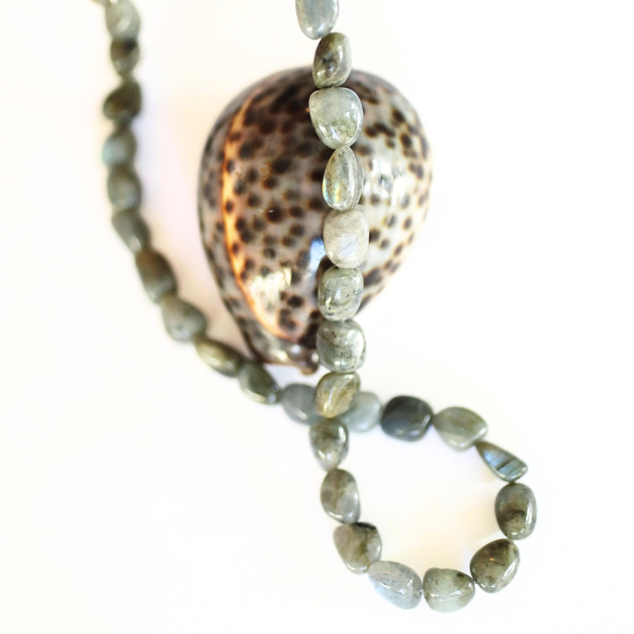 Skipping Stones Gemstone Necklace in Moonstone and Labradorite