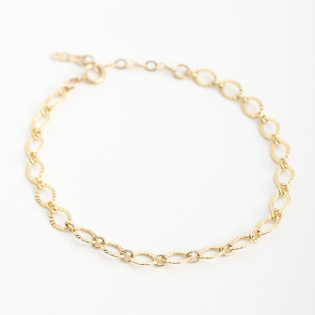 Textured Oval Chain Bracelet