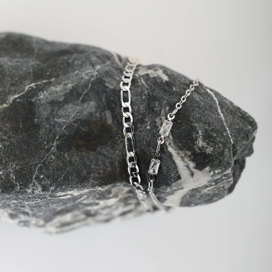 Delicate Baguette Crystal Chain Bracelet - Chocolate and Steel