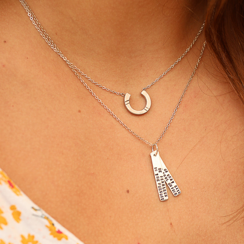 Elan Horseshoe Necklace -Small