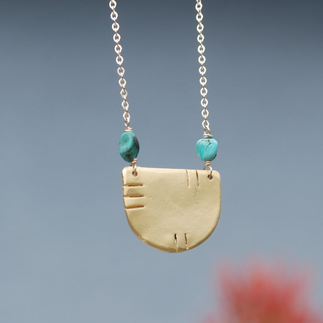 Elan - Halfmoon Necklace with Turquoise Stones